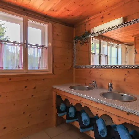 Luxurious In Near Ski Area *
